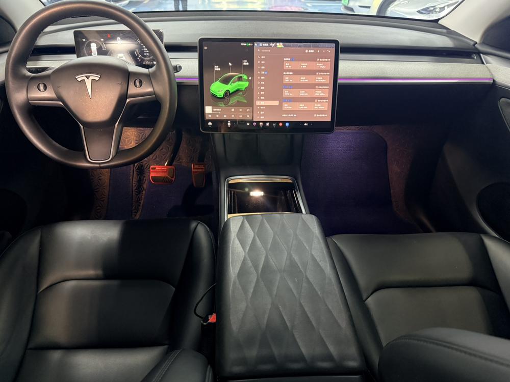 Tesla Model Y 2023 #11 Tesla Model Y 2023 car image #11