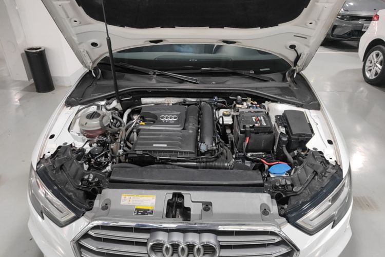 Audi A3 2020 car image #20