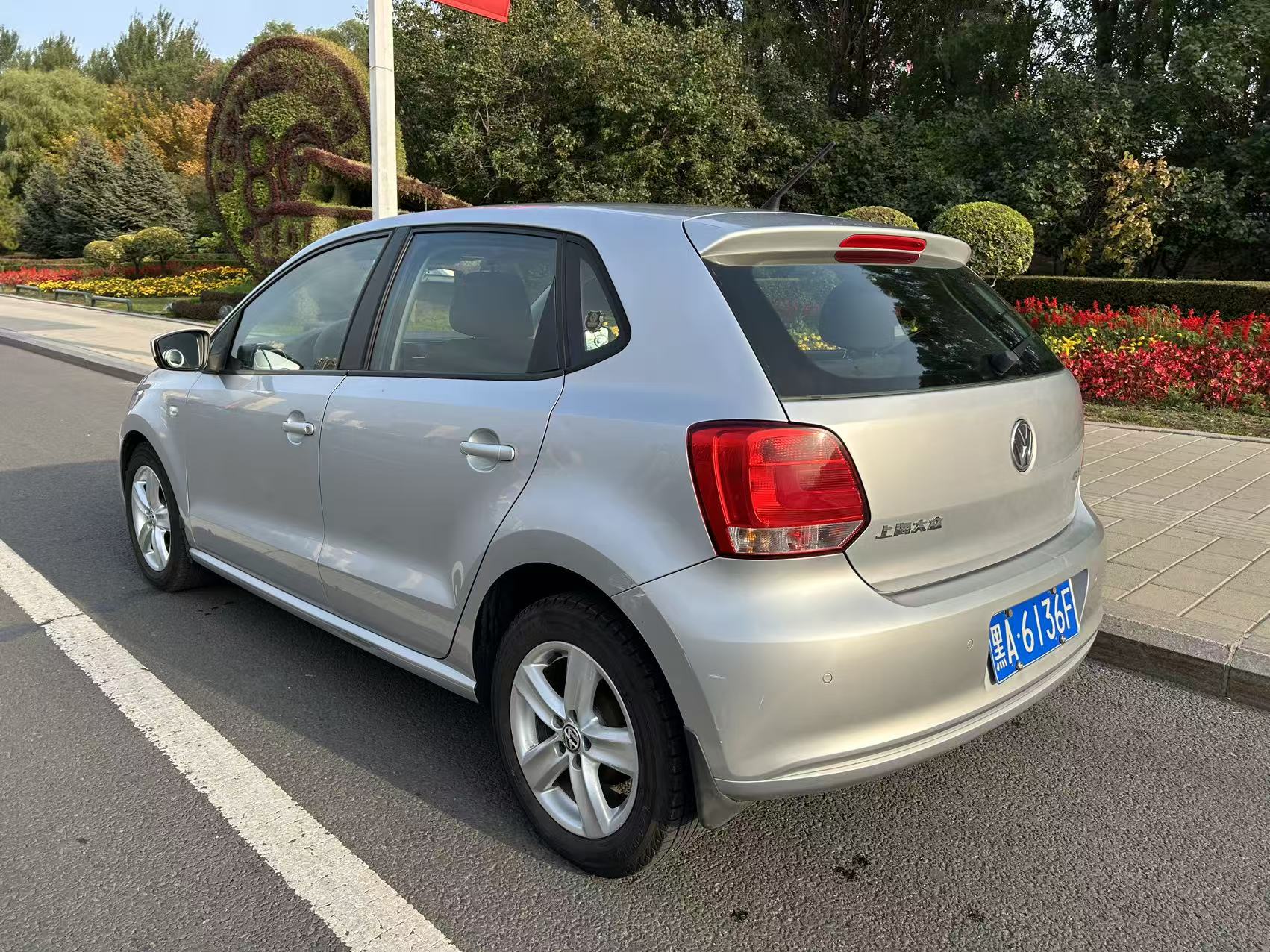 Volkswagen Polo 2012 #7 Volkswagen Polo 2012 car image #7