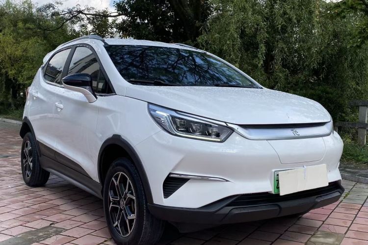 BYD Yuan Pro 2023 #4 BYD Yuan Pro 2023 car image #4