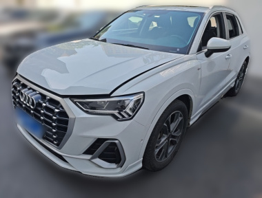 Audi Q3 2022 car image 