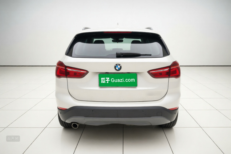 BMW X1 2019 #6 BMW X1 2019 car image #6