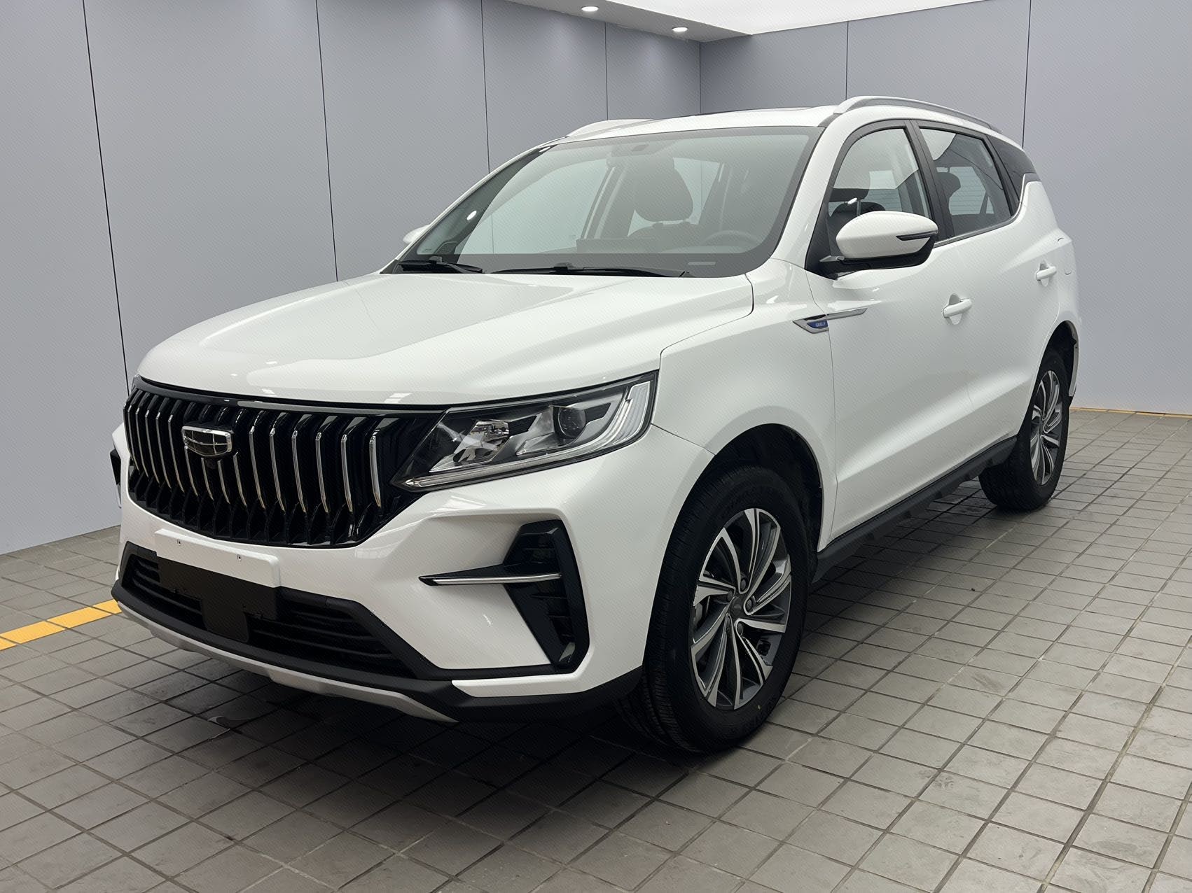 GEELY Vision X6 2022 GEELY Vision X6 2022 صورة سيارة