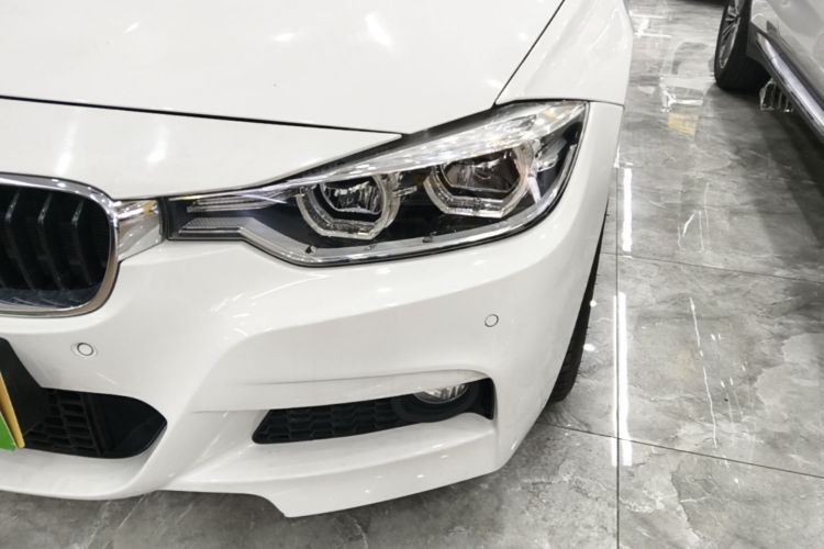 BMW 3 Series 2019 #23 BMW 3 Series 2019 car image #23