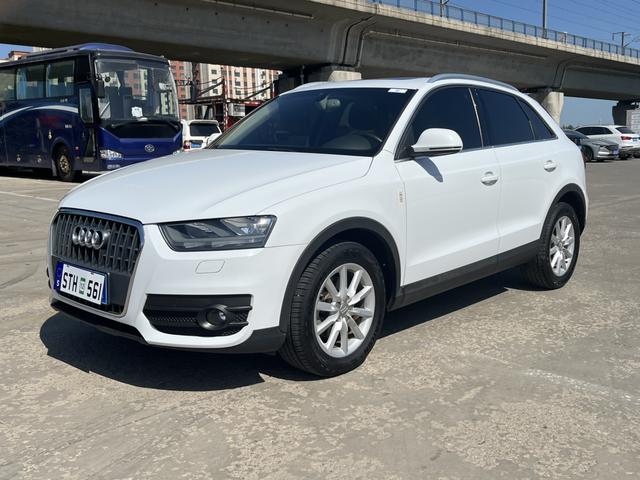 Audi Q3 2015 car image #15