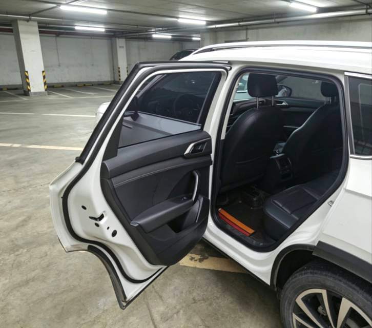 Volkswagen Tharu 2023 car image #3