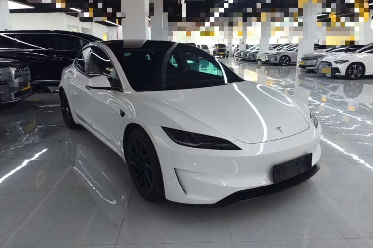 Tesla Model 3 2024 #4 Tesla Model 3 2024 car image #4