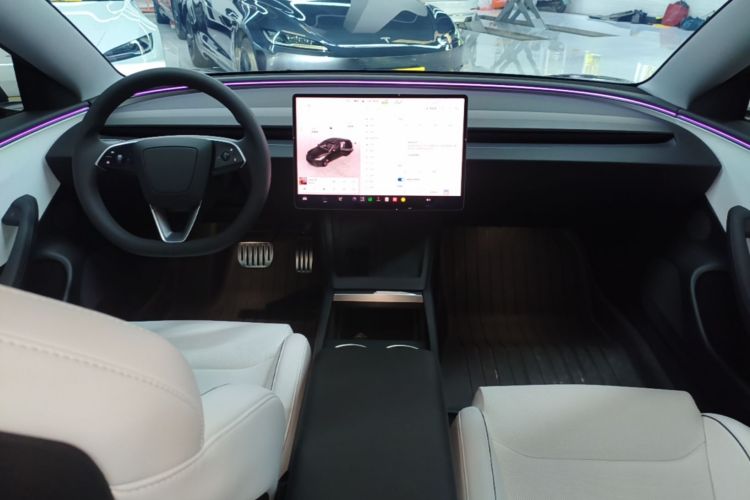 Tesla Model 3 2026 #10 Tesla Model 3 2026 car image #10