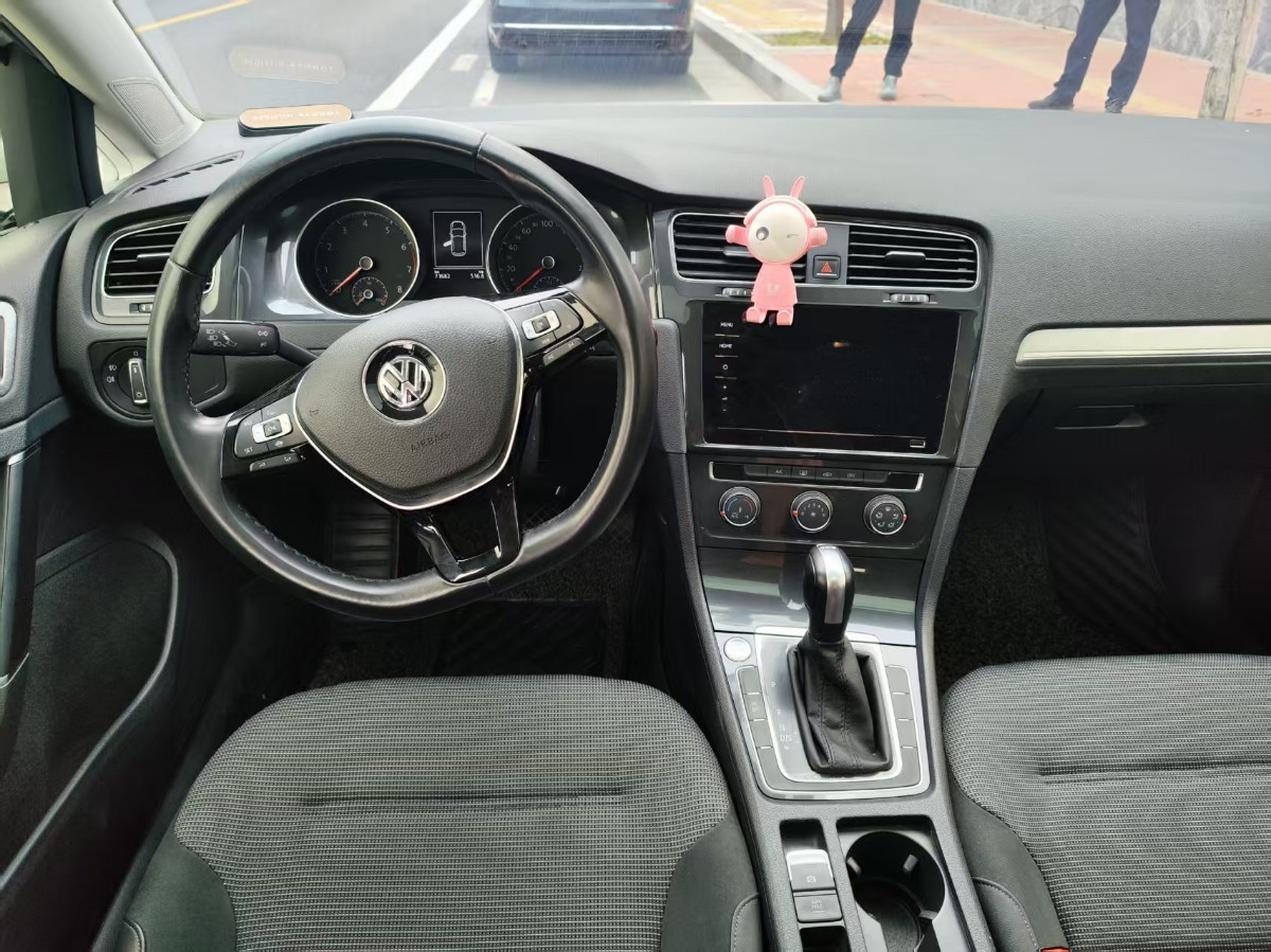 Volkswagen Golf 2020 #5 Volkswagen Golf 2020 car image #5
