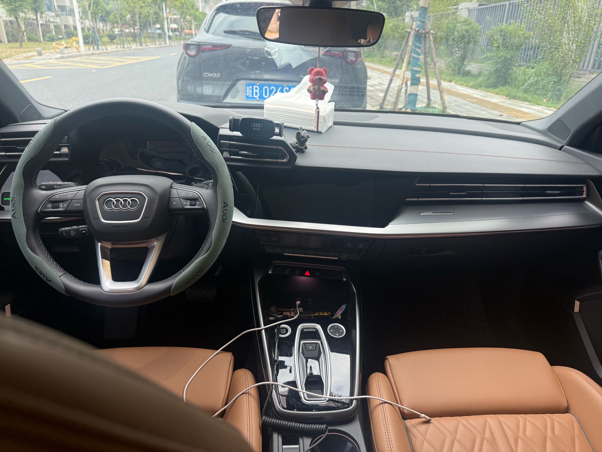 2025 immagine di auto #2