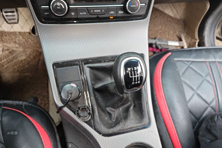 GEELY Emgrand GS 2016 immagine di auto #16