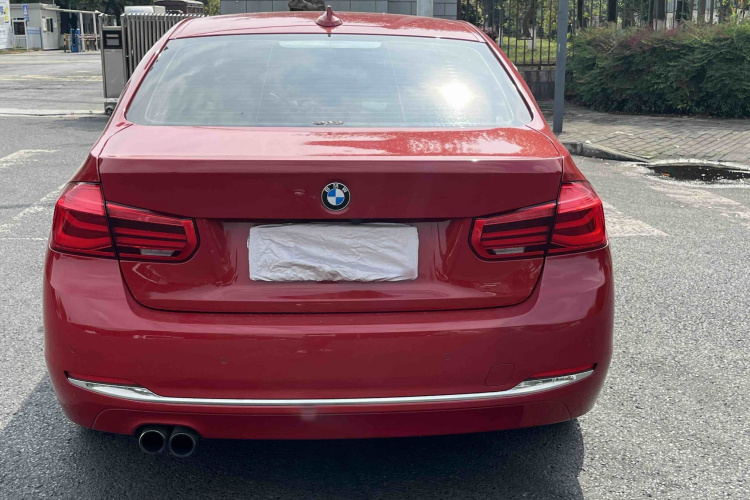 BMW 3 Series 2017 car image #8