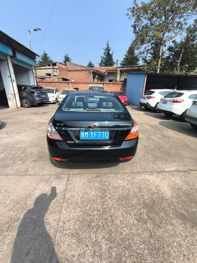 GEELY Emgrand Classic 2014 #3 GEELY Emgrand Classic 2014 صورة سيارة #3