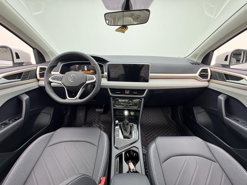 Volkswagen Tharu 2026 #14 Volkswagen Tharu 2026 car image #14