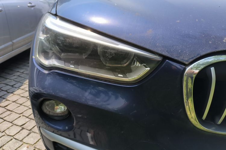 BMW X1 2019 car image #8