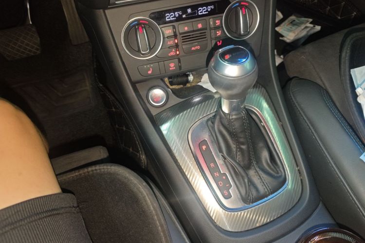 Audi Q3 2018 #14 Audi Q3 2018 car image #14