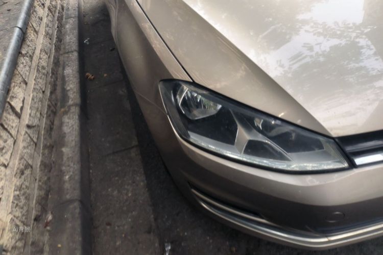 Volkswagen Golf 2017 car image #8