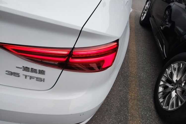 Audi A3 2019 #8 Audi A3 2019 car image #8