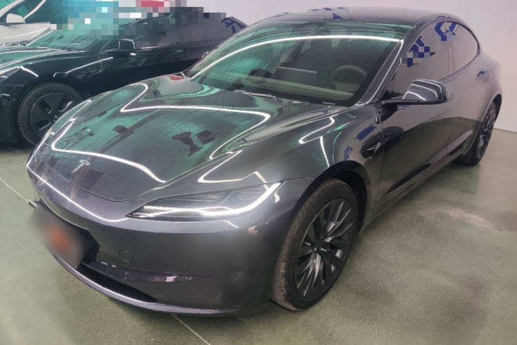 Tesla Model 3 2025 #2 Tesla Model 3 2025 car image #2