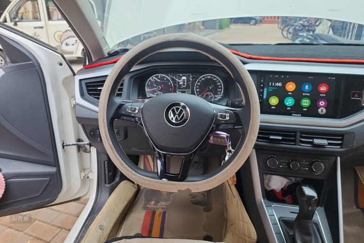 Volkswagen Polo 2023 car image #12