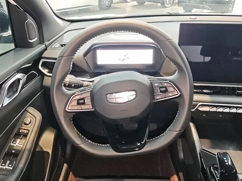 GEELY Coolray 2025 car image #14
