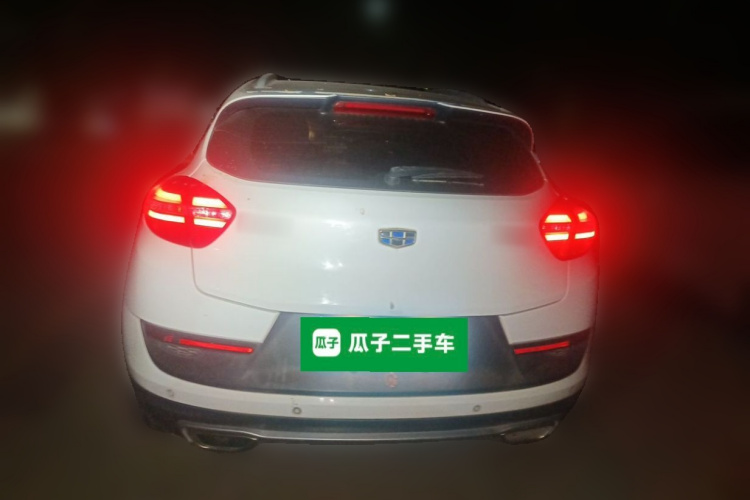 GEELY Emgrand GS 2017 car image #4