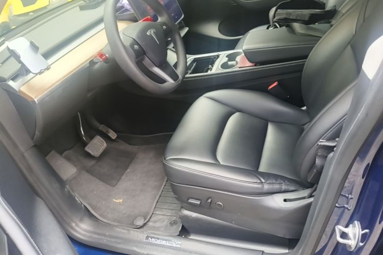 Tesla Model Y 2022 #22 Tesla Model Y 2022 car image #22
