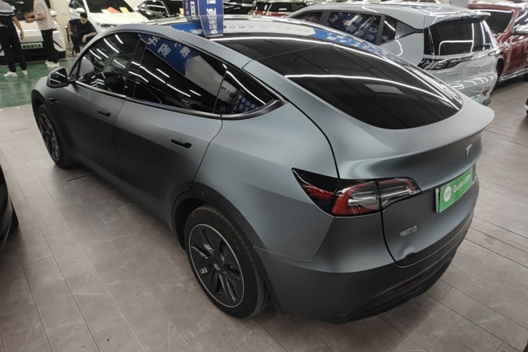 Tesla Model Y 2022 #7 Tesla Model Y 2022 car image #7