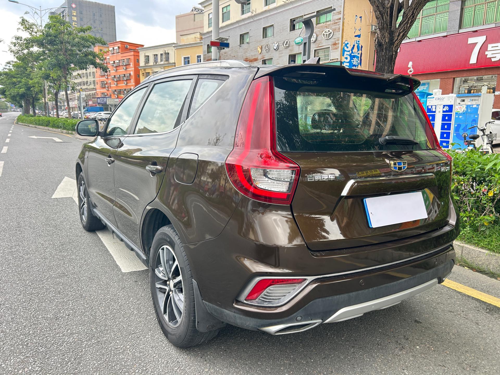GEELY Vision X6 2019 car image #5