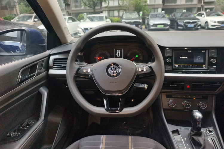 Volkswagen Lavida 2018 imagen de coche #12