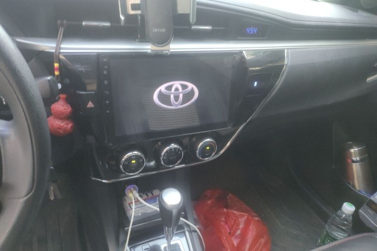 Toyota Corolla 2016 car image #17