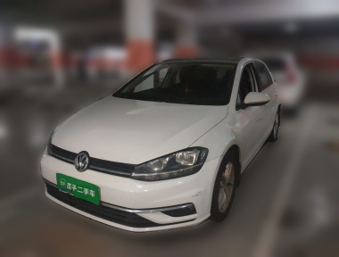 Volkswagen Golf 2018 car image 