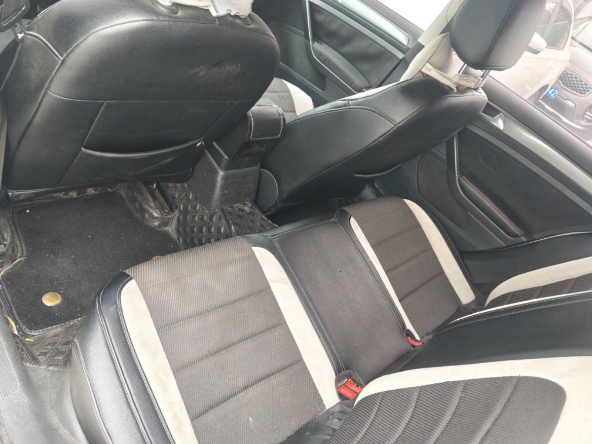 Volkswagen Golf 2015 immagine di auto #6