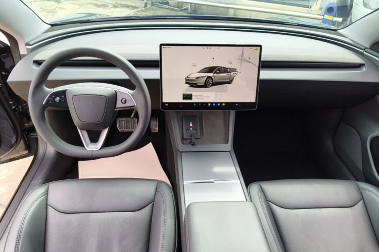 Tesla Model 3 2024 #10 Tesla Model 3 2024 car image #10