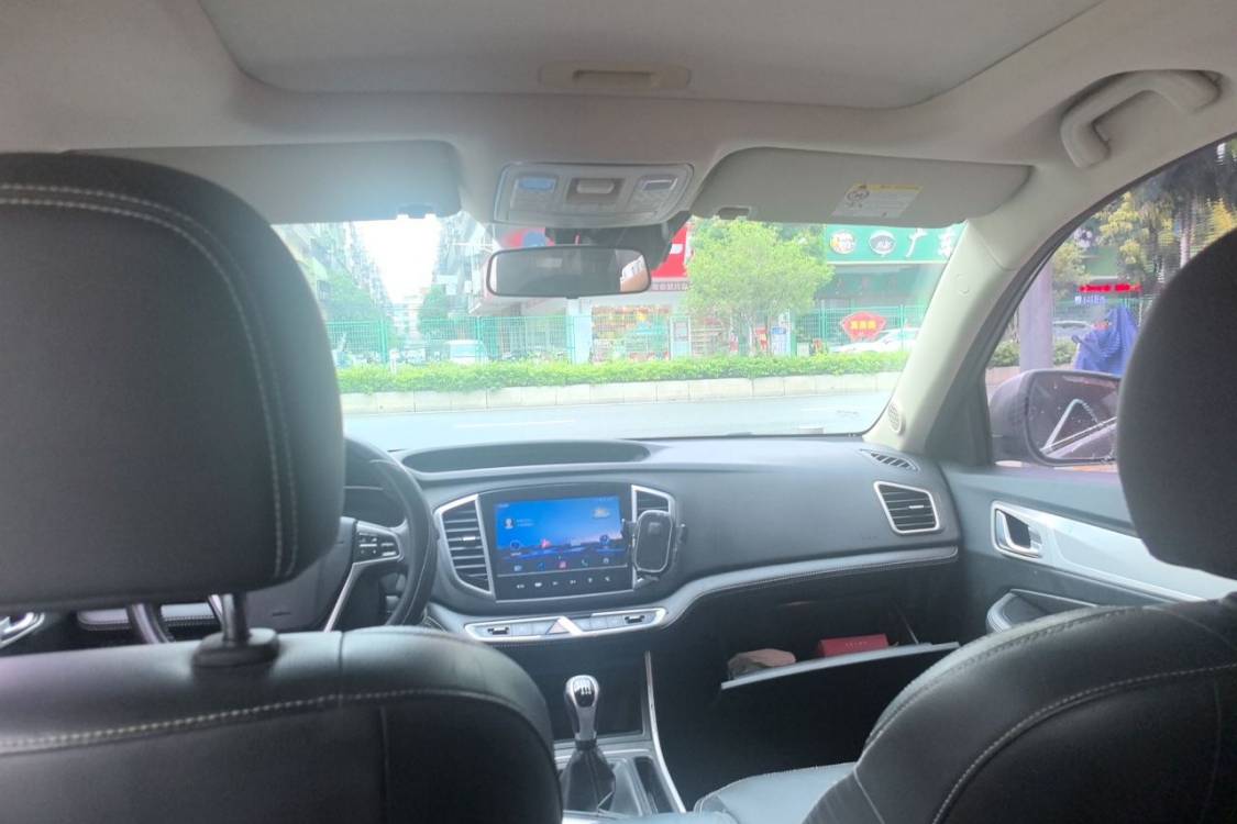 GEELY Vision X6 2019 car image #20