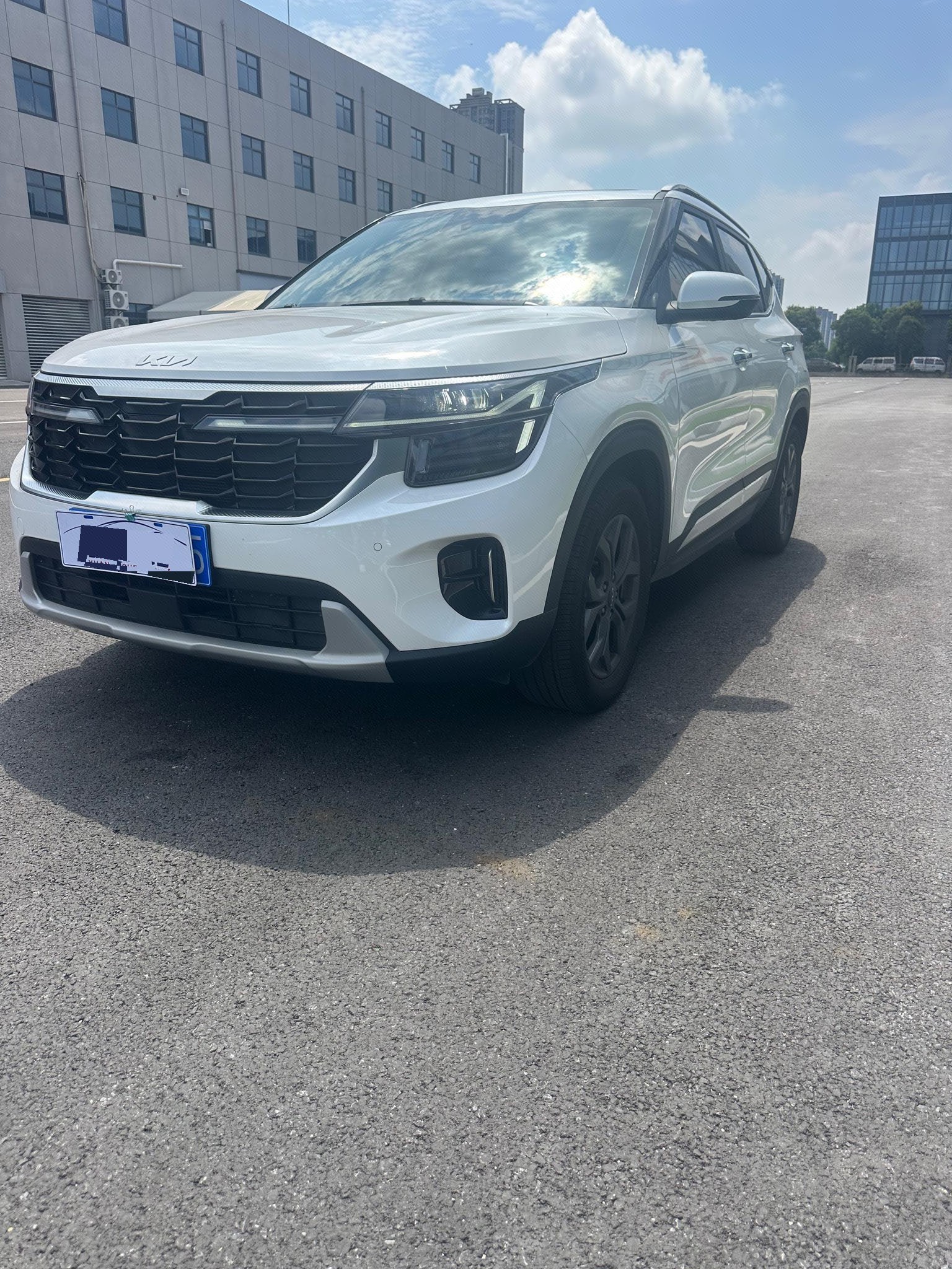 Kia Seltos 2023 Kia Seltos 2023 car image