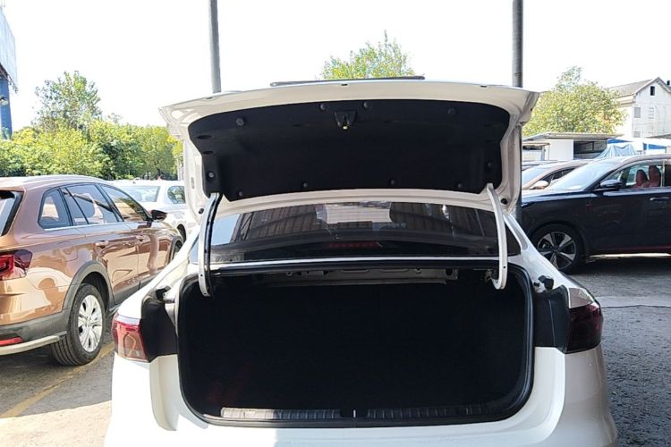 GEELY Emgrand 2022 #19 GEELY Emgrand 2022 immagine di auto #19