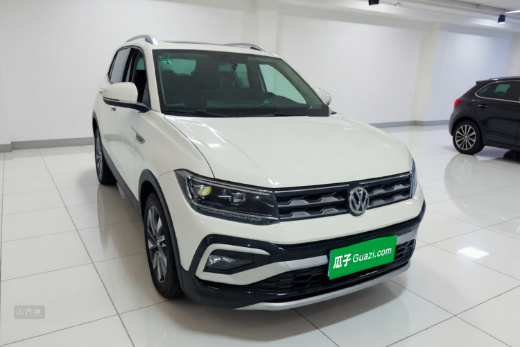 Volkswagen T-Cross 2020 #4 Volkswagen T-Cross 2020 car image #4