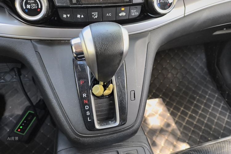 Honda CR-V 2015 car image #16