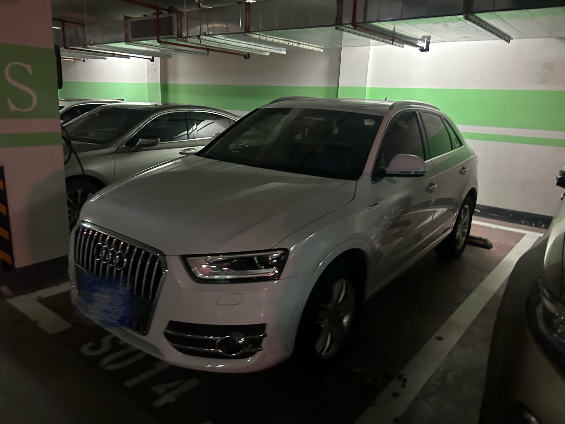 Audi Q3 2014 car image 