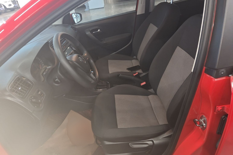 Volkswagen Polo 2018 #15 Volkswagen Polo 2018 car image #15