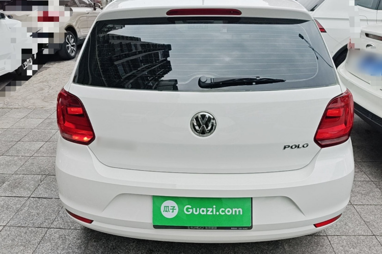 Volkswagen Polo 2016 car image #6
