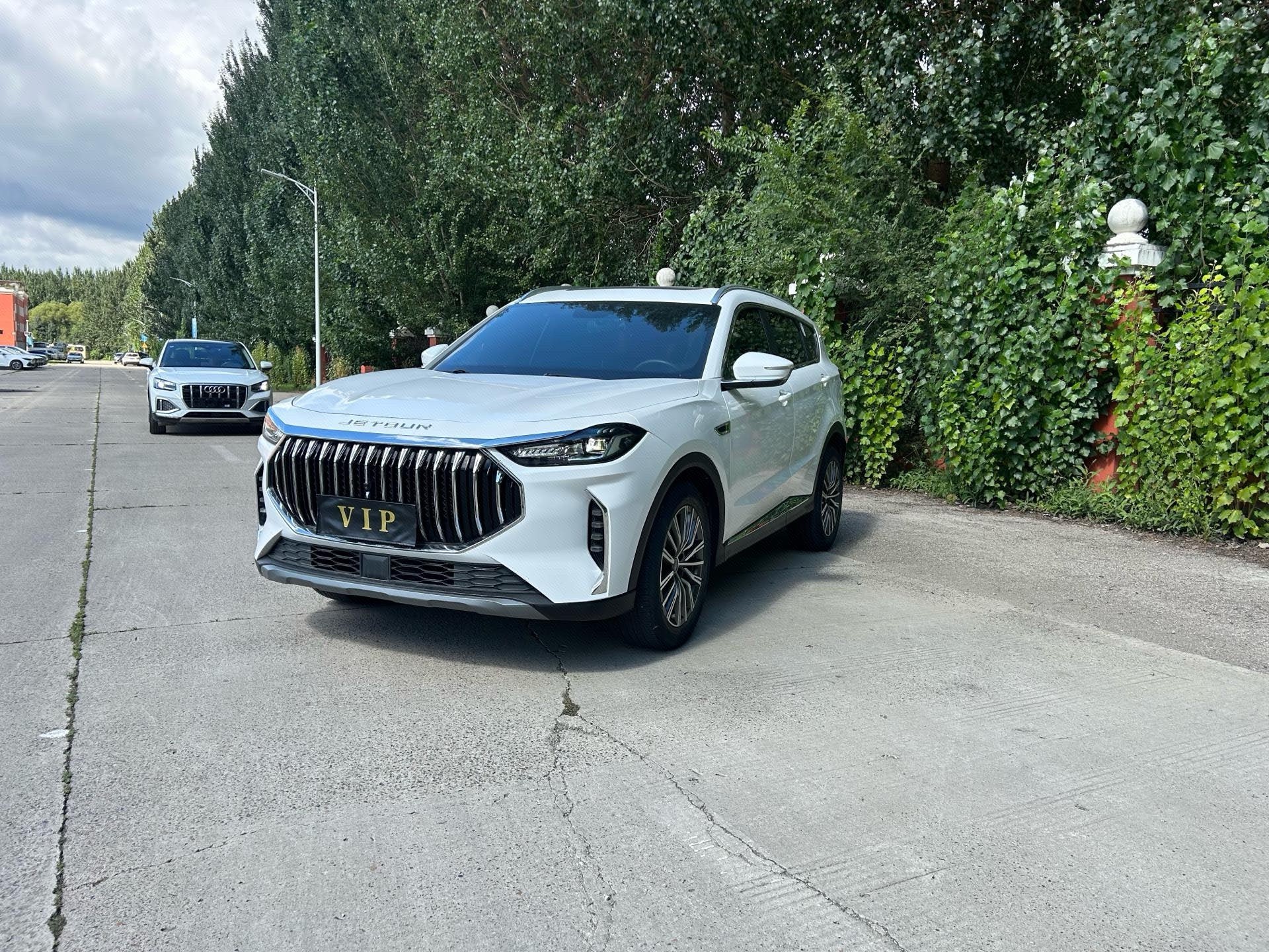 Jetour X70 PLUS 2023 car image 