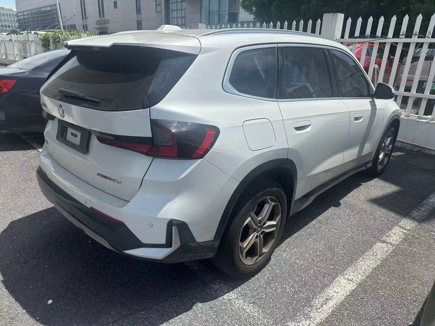 BMW X1 2024 صورة سيارة #2