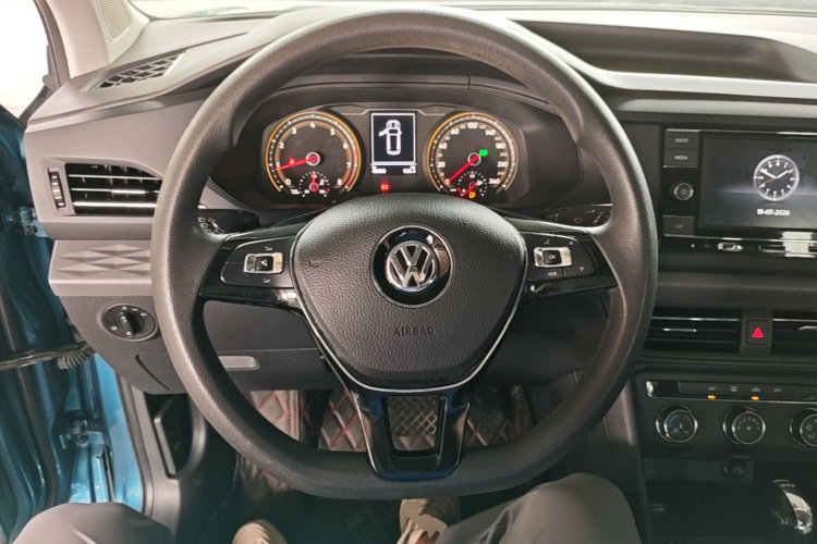 Volkswagen Tharu 2019 car image #11