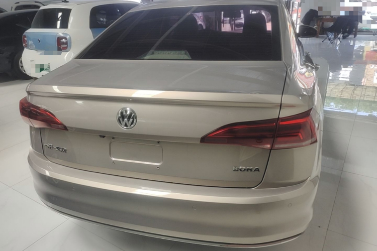 Volkswagen Bora 2019 car image #6