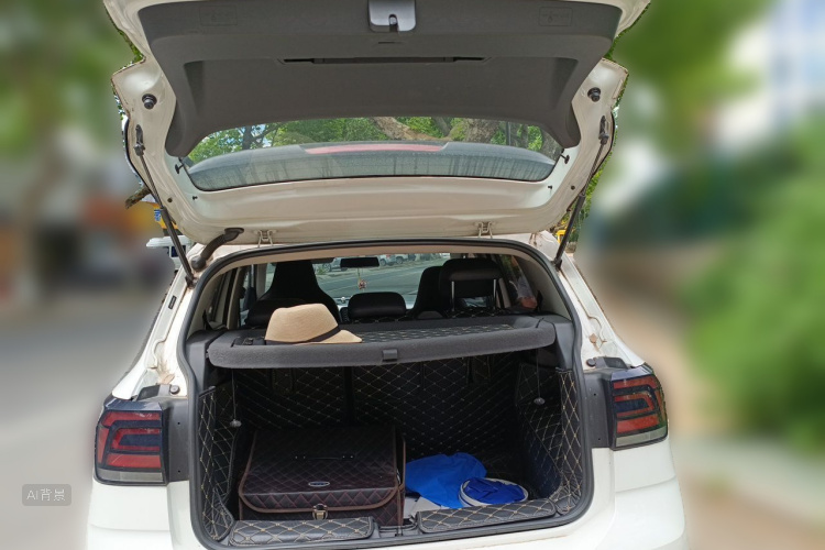 Volkswagen T-Cross 2020 car image #21