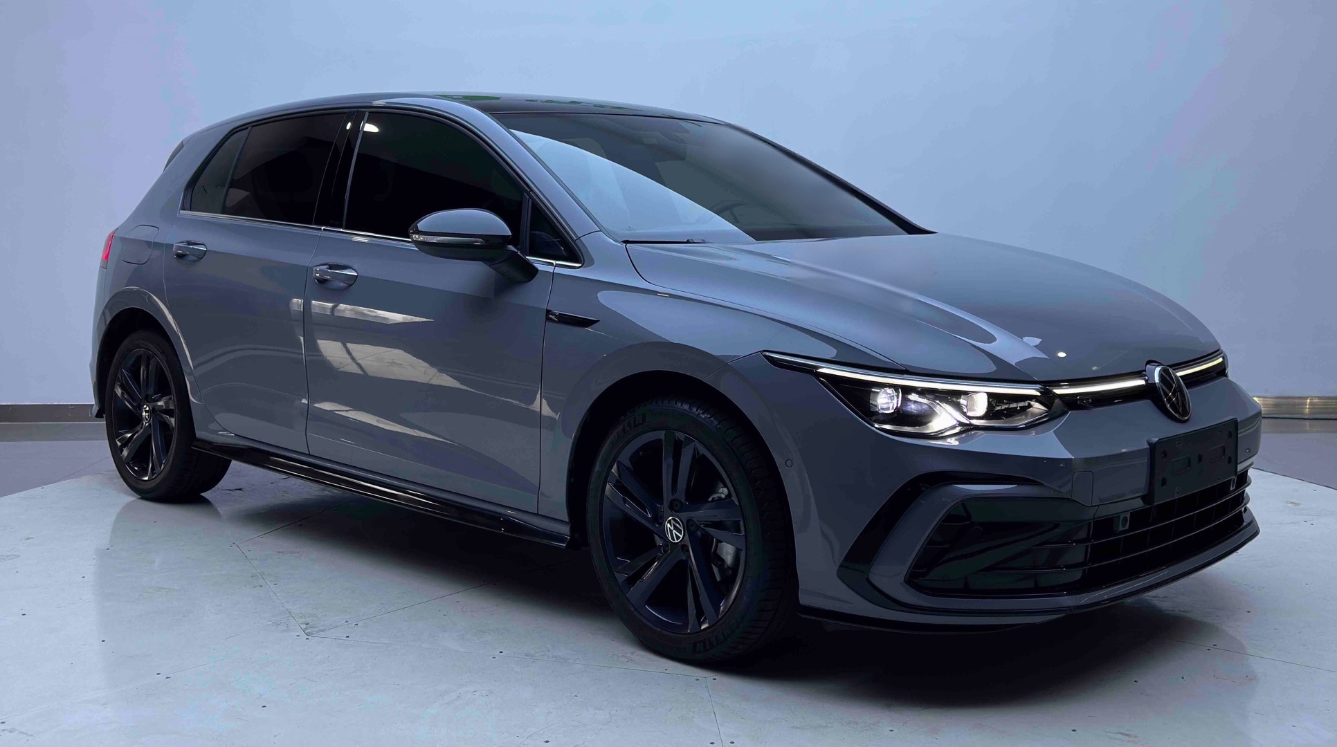 2023 car image #2