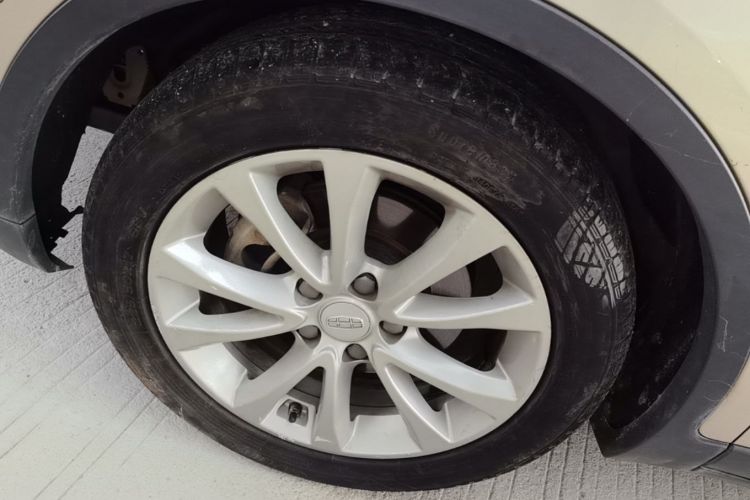 GEELY Emgrand GS 2017 car image #4