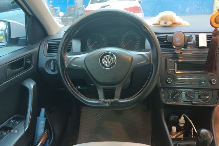Volkswagen Santana 2019 car image #12